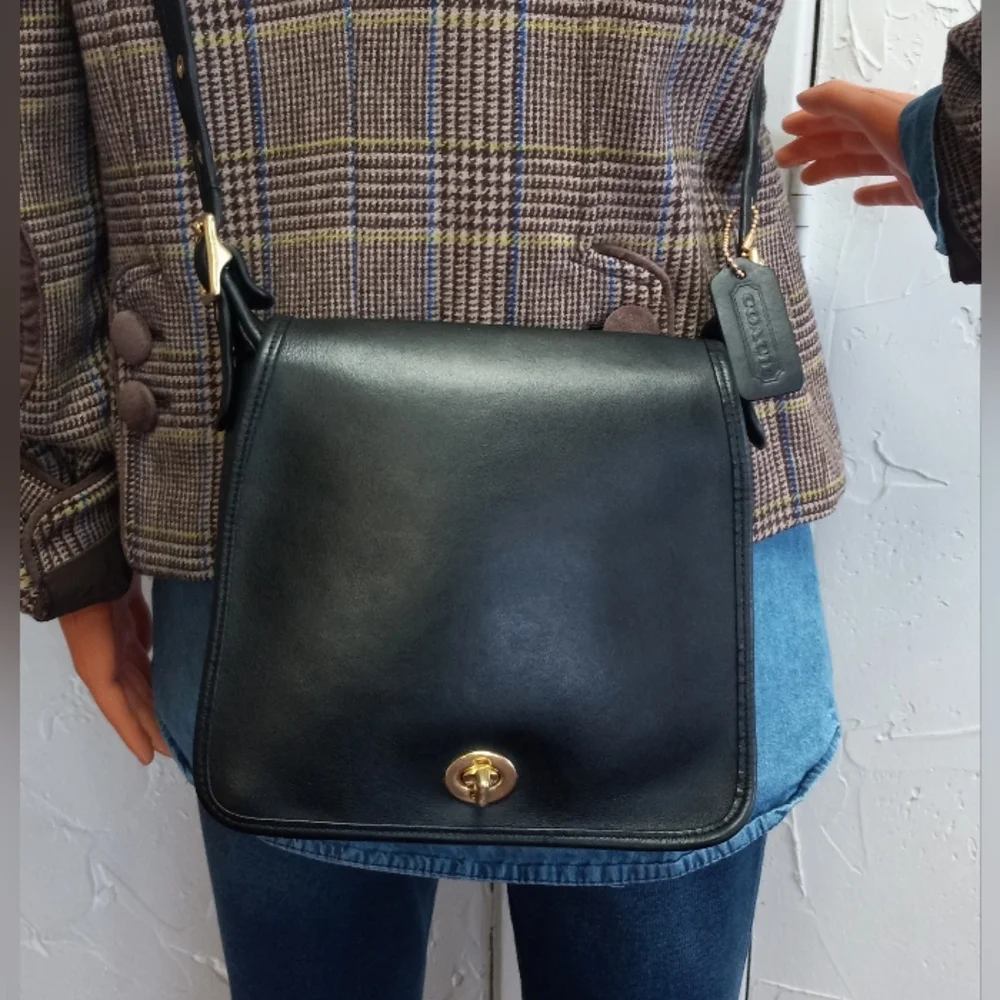 Coach Legacy 1991, Companion Flap Crossbody, Syle #9715